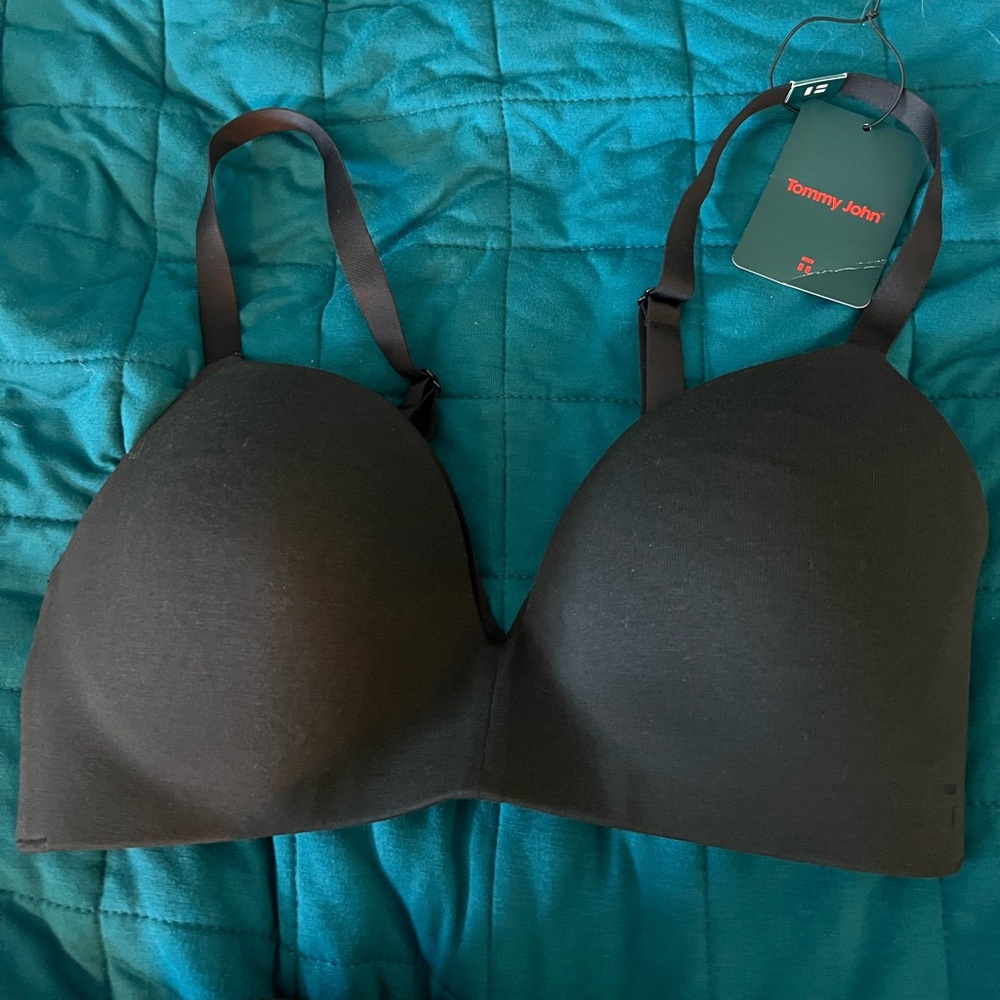 NWT 32D Tommy John Wireless Bra